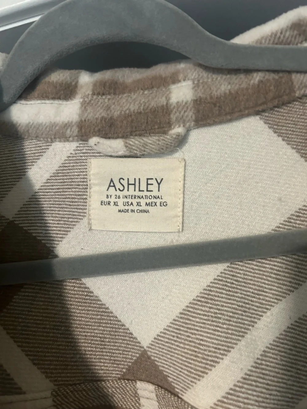 Boot barn - Shacket - Picture 3 of 3